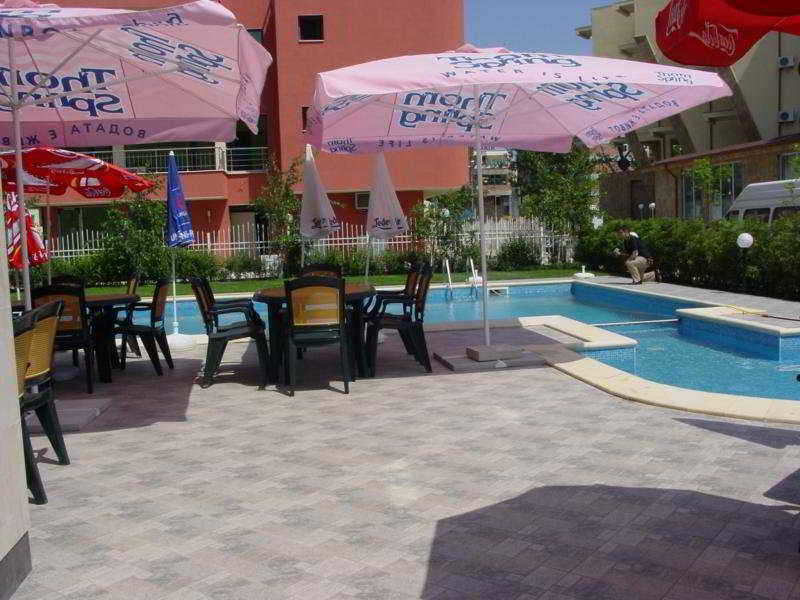 Family Hotel Aurelia Slantchev Briag Extérieur photo