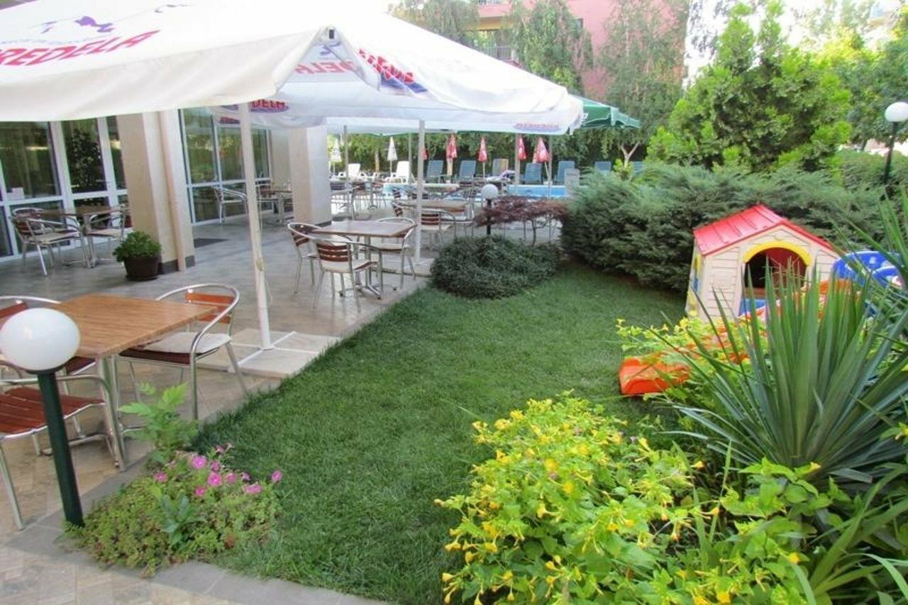 Family Hotel Aurelia Slantchev Briag Extérieur photo